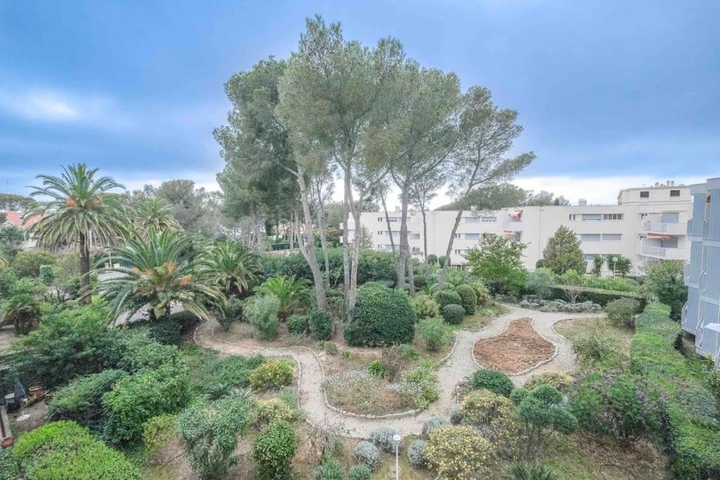 Boreal 4 Pax Bord De Mer Saint-Raphaël Exterior foto